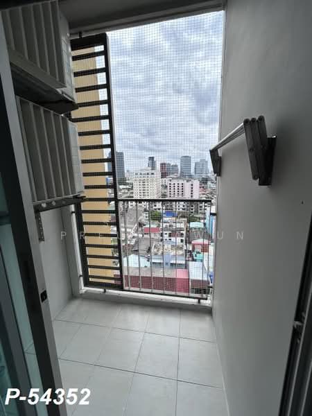 U Delight @ Huai Khwang Station, Bangkok, 411 PrachaUthit road, Huai Khwang, Bangkok, 1 Bedroom, 32 sqm, Condo For Rent, by Susira Preuksawun, 500412626 - DDproperty.com