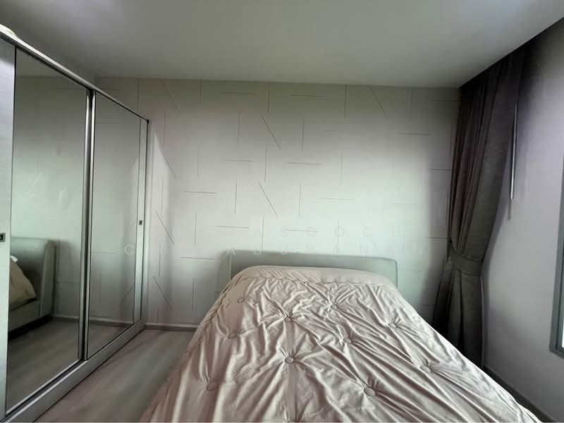 Life Ratchadapisek, Bangkok, 279 Ratchadapisaek Road, Huai Khwang, Bangkok, 1 Bedroom, 32 sqm, Condo For Rent, by Khemasooch Chiraburanan, 500412637 - DDproperty.com