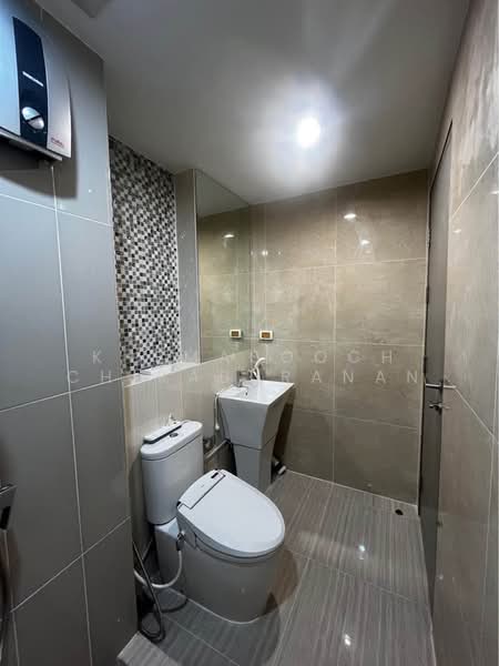Life Ratchadapisek, Bangkok, 279 Ratchadapisaek Road, Huai Khwang, Bangkok, 1 Bedroom, 32 sqm, Condo For Rent, by Khemasooch Chiraburanan, 500412637 - DDproperty.com