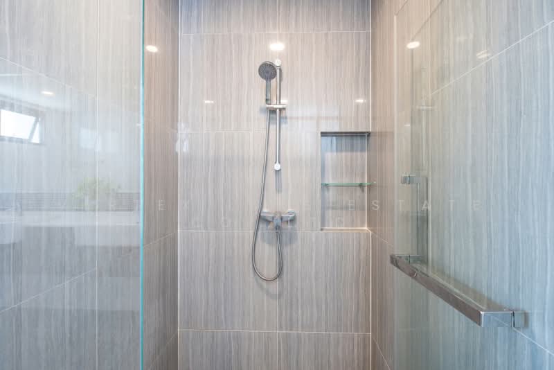 The City Ratchaphruek-Suanphak, Nonthaburi, Bang Kruai - Krungnon, Mahasawat, Bang Kruai, Nonthaburi, 5 Bedrooms, 375 sqm, Single Detached House For Rent, by Vertex Luxe Estate Co.,LTD, 500412656 - DDproperty.com