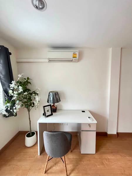 Grandity Sathupradit 2, Bangkok, Sathupradit Road, Bang Klo, Bang Kho Laem, Bangkok, 4 Bedrooms, 200 sqm, Townhouse For Rent, by Khun Jane, 500412663 - DDproperty.com