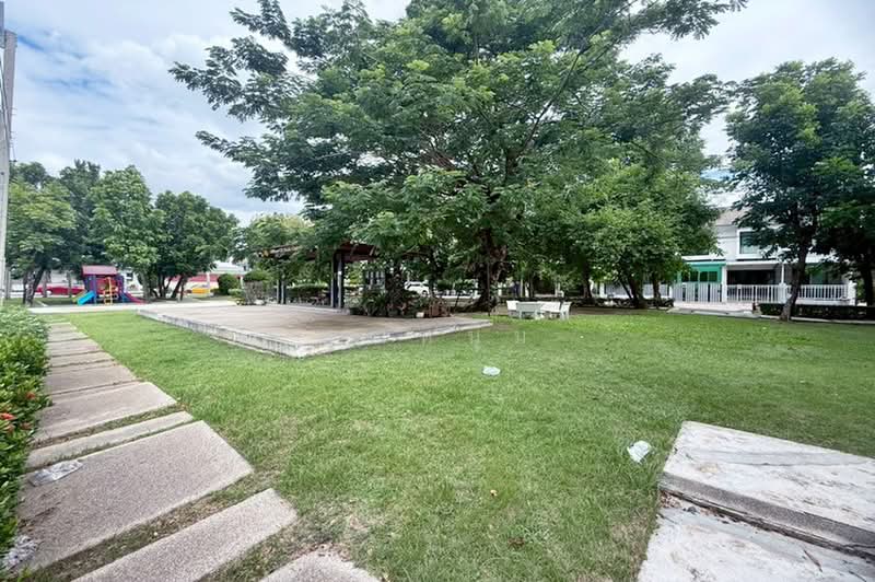 The Villa Bangbuathong, Nonthaburi, Kanchanaphisek Road, Bang Bua Thong, Nonthaburi, 3 Bedrooms, 100 sqm, Townhouse For Sale, by คุณหนุ่ม, 500412668 - DDproperty.com