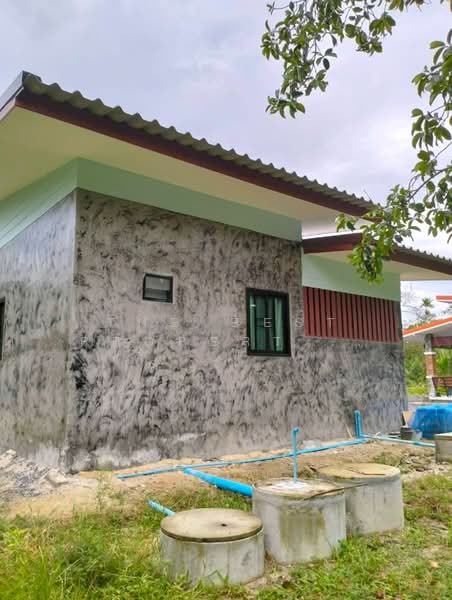 บ้านเดี่ยวพร้อมที่ดินท่าศาลา นครศรีธรรมราช, Nakhon Si Thammarat, Tha Khun, Tha Sala, Nakhon Si Thammarat, 1 Bedroom, 100 sqm, Single Detached House For Sale, by The Best Property เบล, 500412671 - DDproperty.com