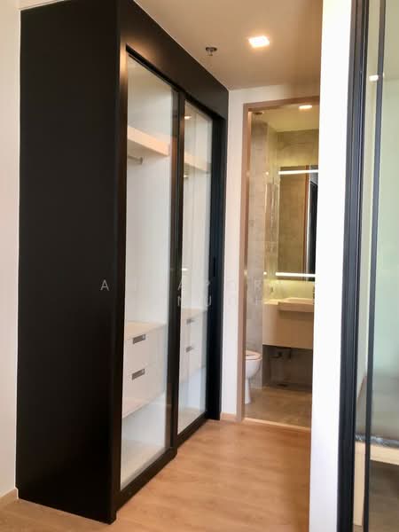 Noble Around Sukhumvit 33, Bangkok, 17 Soi Sukhumvit 33, Khlong Tan Nua, Watthana, Bangkok, Studio, 28 sqm, Condo For Rent, by Ampaporn Ohnuch, 500412717 - DDproperty.com