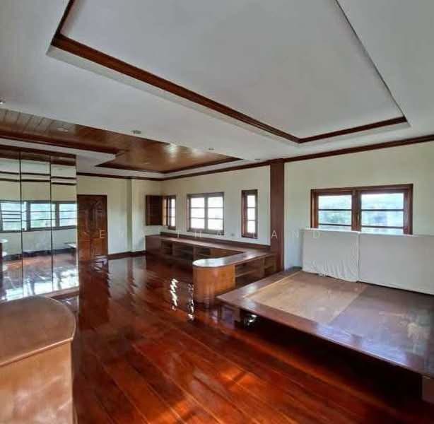 Kritsada City Lake and Park Village, Samut Prakan, Bang Pla, Bang Plee, Samut Prakan, 5 Bedrooms, 664 sqm, Single Detached House For Sale, by ERA Thailand, 500412733 - DDproperty.com