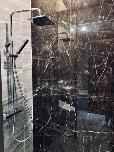 The Esse Sukhumvit 36, Bangkok, Soi Sukhumvit 36, Sukhumvit Road, Phra Kanong, Khlong Toei, Bangkok, 1 Bedroom, 44 sqm, Condo For Sale, by Simon Decalf, 500412751 - DDproperty.com