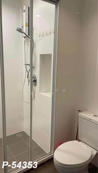 The Base Park East Sukhumvit 77, Bangkok, 99 Soi Pridi Banomyong 2, Phra Kanong Nua, Watthana, Bangkok, 1 Bedroom, 31 sqm, Condo For Rent, by Susira Prueksawun, 500412766 - DDproperty.com