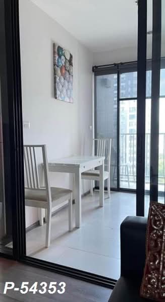 The Base Park East Sukhumvit 77, Bangkok, 99 Soi Pridi Banomyong 2, Phra Kanong Nua, Watthana, Bangkok, 1 Bedroom, 31 sqm, Condo For Rent, by Susira Prueksawun, 500412766 - DDproperty.com