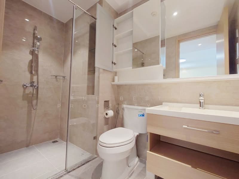 Regal Sathon-Naradhiwas, Bangkok, Naradhiwas Rajanagarindra Road, Thung Maha Mek, Sathon, Bangkok, 1 Bedroom, 35 sqm, Condo For Sale, by The Best Property บี, 500412788 - DDproperty.com