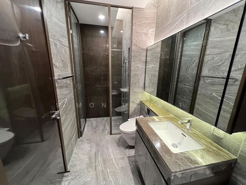The Esse Sukhumvit 36, Bangkok, Soi Sukhumvit 36, Sukhumvit Road, Phra Kanong, Khlong Toei, Bangkok, 1 Bedroom, 43 sqm, Condo For Sale, by Simon Decalf, 500412791 - DDproperty.com