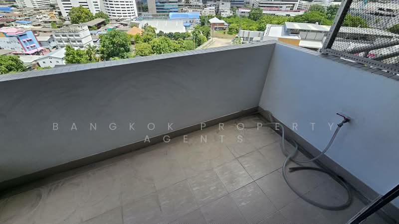 Ruamsuk Condominium, Bangkok, 12 Soi Athakravi, Khong Tan, Khlong Toei, Bangkok, 3 Bedrooms, 325 sqm, Condo For Rent, by BANGKOK PROPERTY AGENTS, 500412797 - DDproperty.com