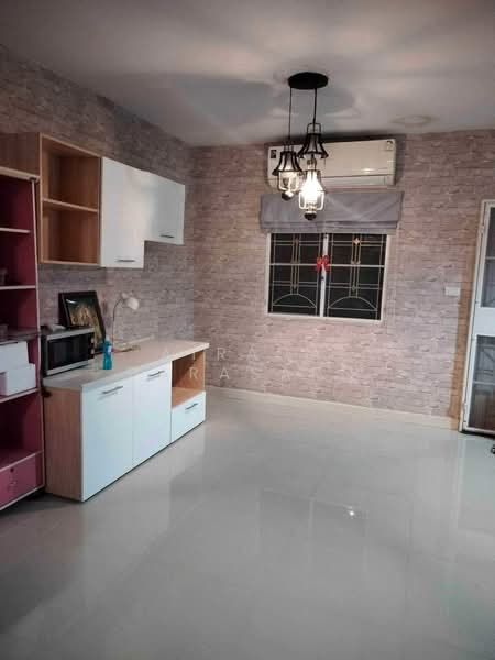 Pruksa Ville 50 Ramkhamhaeng, Bangkok, Soi Rat Phatthana 15, Saphan Sung, Saphan Sung, Bangkok, 3 Bedrooms, 80 sqm, Townhouse For Rent, by Airada Parasarn, 500412800 - DDproperty.com