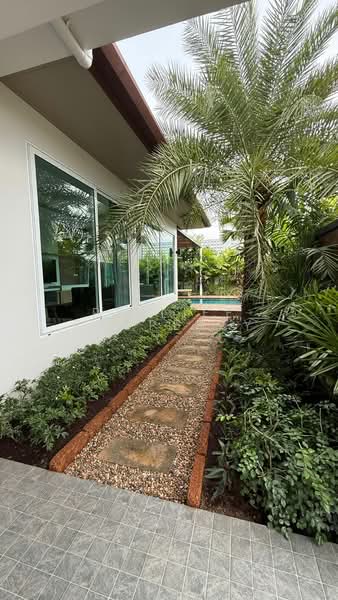 7R1044 Pool villa for rent 2 bedroom 3 bathroom 100,000/month at rawai have fully furnished, Phuket, Rawai, Muang Phuket, Phuket, 2 Bedrooms, 200 sqm, Villa For Rent, by PK LIFE Property, 500412809 - DDproperty.com