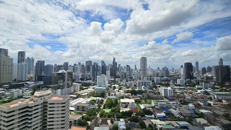 Ruamsuk Condominium, Bangkok, 12 Soi Athakravi, Khong Tan, Khlong Toei, Bangkok, 3 Bedrooms, 350 sqm, Condo For Rent, by BANGKOK PROPERTY AGENTS, 500412825 - DDproperty.com