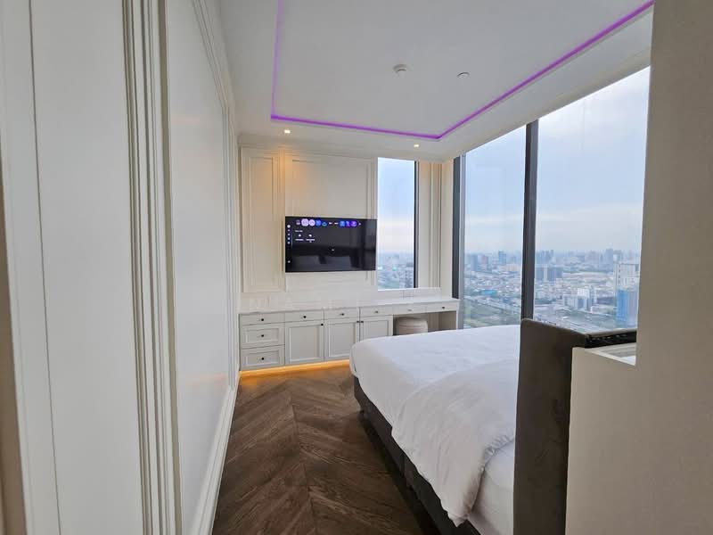 The Esse at Singha Complex, Bangkok, 1788 New Petchaburi Rd, Khlongtoei Nua, Watthana, Bangkok, 3 Bedrooms, 244 sqm, Condo For Sale, by Nami E., 500412828 - DDproperty.com