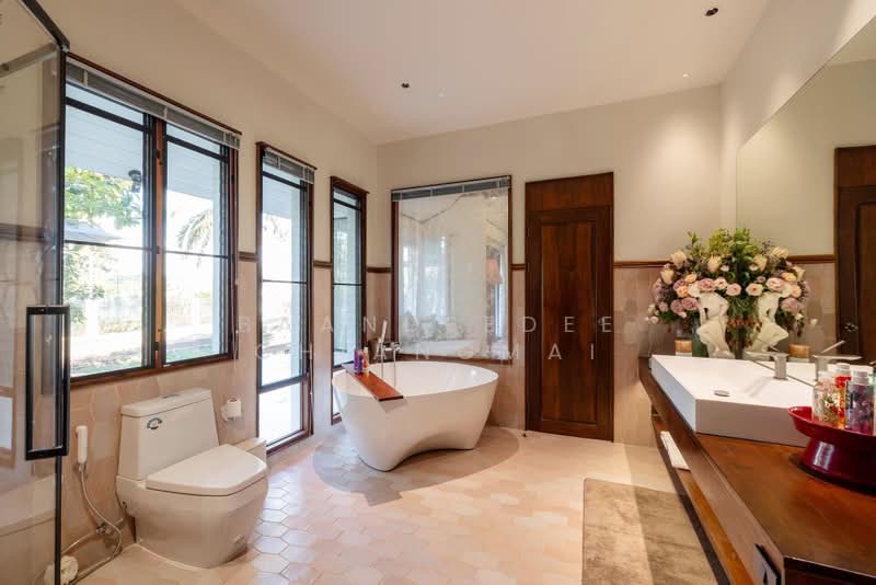 Luxury Pool Villa for Rent near 89 Plaza, Chiang Mai Rental Price: 120,000 THB / month No.15P011, Chiang Mai, Nong Phung, Saraphi, Chiang Mai, 4 Bedrooms, 400 sqm, Single Detached House For Rent, by Baandeedee Chiangmai, 500412830 - DDproperty.com