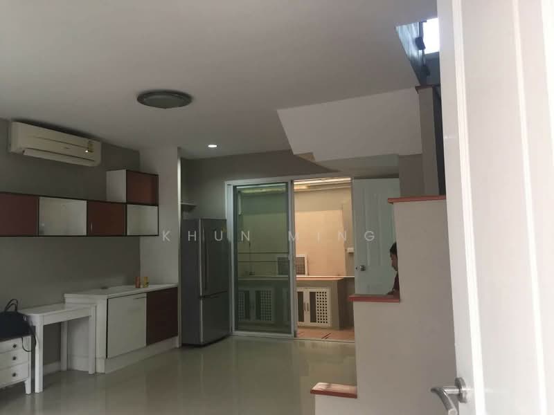 ให้เช่าทาวน์โฮม 3 ชั้น | พัฒนาการ ซอย 41 (SPSMG67), กรุงเทพ, พัฒนาการ ซอย 41, สวนหลวง, กรุงเทพ, 120 ตร.ม., ทาวน์เฮ้าส์ ให้เช่า, โดย Khun Ming, 500412831 - DDproperty.com