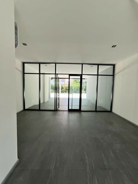 For Rent: The Mixx Preakasa | 4.5-Storey Home Office near BTS Phraek Sa(SPSMG68), Samut Prakan, แพรกษา, Tai Ban Mai, Muang Samut Prakarn, Samut Prakan, 2 Bedrooms, 280 sqm, Townhouse For Rent, by Khun Ming, 500412845 - DDproperty.com