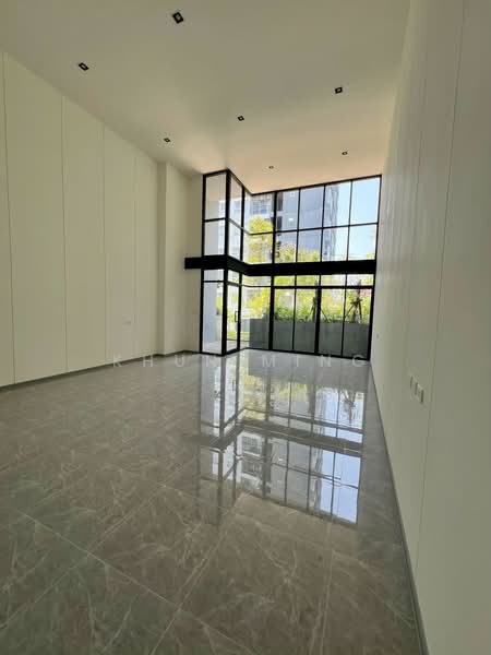 For Rent: The Mixx Preakasa | 4.5-Storey Home Office near BTS Phraek Sa(SPSMG68), Samut Prakan, แพรกษา, Tai Ban Mai, Muang Samut Prakarn, Samut Prakan, 2 Bedrooms, 280 sqm, Townhouse For Rent, by Khun Ming, 500412845 - DDproperty.com