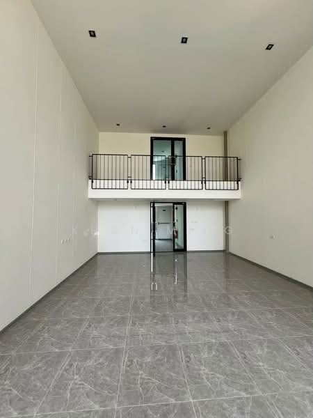 For Rent: The Mixx Preakasa | 4.5-Storey Home Office near BTS Phraek Sa(SPSMG68), Samut Prakan, แพรกษา, Tai Ban Mai, Muang Samut Prakarn, Samut Prakan, 2 Bedrooms, 280 sqm, Townhouse For Rent, by Khun Ming, 500412845 - DDproperty.com