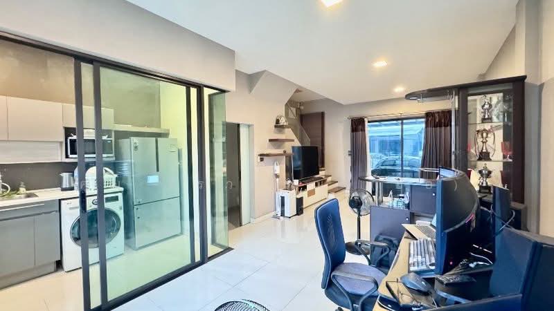 The Terrace Ramintra 65, Bangkok, Ram Inthra Road, Tha Rang, Bang Khen, Bangkok, 3 Bedrooms, 180 sqm, Townhouse For Sale, by คุณ อรวรรณ (ออ), 500412848 - DDproperty.com