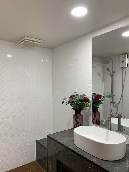 Sukhumvit Suite : สุขุมวิท สวีท, กรุงเทพ, 19 ซอยสุขุมวิท 13, คลองเตยเหนือ, วัฒนา, กรุงเทพ, 40 ตร.ม., คอนโด ให้เช่า, โดย Phakawadee Jiramanee, 500412865 - DDproperty.com