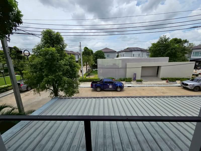 Grande Pleno Bangna Onnut, Samut Prakan, Rajateva Bangplee, Bangphli Yai, Bang Plee, Samut Prakan, 4 Bedrooms, 146 sqm, Semi-Detached House (Twin House) For Sale, by Jutarat Jitmun, 500412989 - DDproperty.com