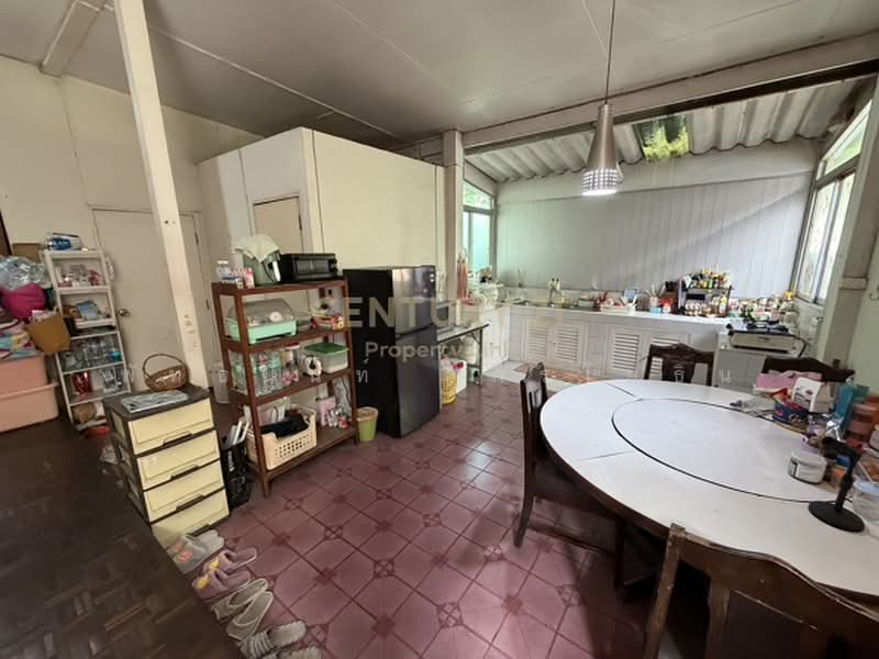 บ้านเดี่ยวในทำเลเมือง หายาก, Bangkok, Din Daeng, Bangkok, 3 Bedrooms, 200 sqm, Single Detached House For Sale, by Pattanan Apirayothin, 500412997 - DDproperty.com