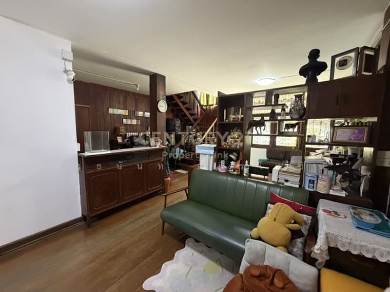 บ้านเดี่ยวในทำเลเมือง หายาก, Bangkok, Din Daeng, Bangkok, 3 Bedrooms, 200 sqm, Single Detached House For Sale, by Pattanan Apirayothin, 500412997 - DDproperty.com
