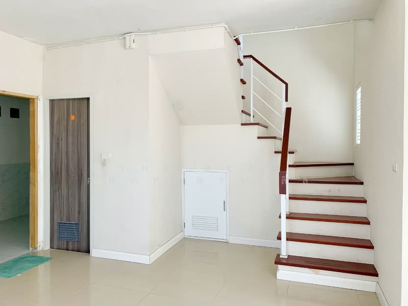 The Connect Bangna-Wongwaen, Samut Prakan, Sukhaphiban 2 Road, Rachathewa, Bang Plee, Samut Prakan, 3 Bedrooms, 100 sqm, Townhouse For Sale, by The Best Property ลิล, 500413011 - DDproperty.com