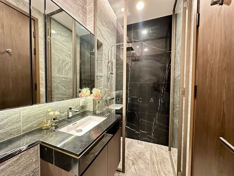 The Esse Sukhumvit 36, Bangkok, Soi Sukhumvit 36, Sukhumvit Road, Phra Kanong, Khlong Toei, Bangkok, 2 Bedrooms, 75 sqm, Condo For Rent, by Simon Decalf, 500413026 - DDproperty.com