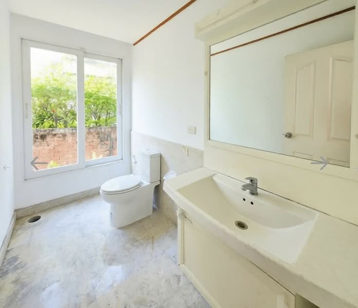 Laddarom Ratchapruek Rattanathibet 2, Nonthaburi, 99 Moo 1 Om Kret, Om Kret, Pak Kret, Nonthaburi, 3 Bedrooms, 200 sqm, Single Detached House For Sale, by Connex Property, 500413030 - DDproperty.com