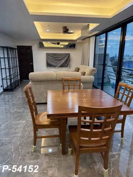 The Royal Navin Tower, Bangkok, Chuea Phloeng Road, Chong Nonsi, Yan Nawa, Bangkok, 2 Bedrooms, 160 sqm, Condo For Rent, by Susira Prueksawun, 500413031 - DDproperty.com