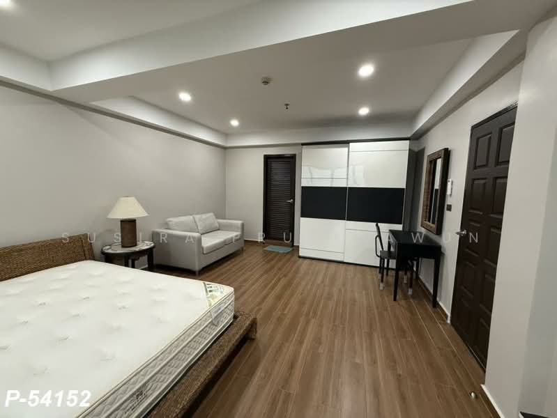 The Royal Navin Tower, Bangkok, Chuea Phloeng Road, Chong Nonsi, Yan Nawa, Bangkok, 2 Bedrooms, 160 sqm, Condo For Rent, by Susira Prueksawun, 500413031 - DDproperty.com