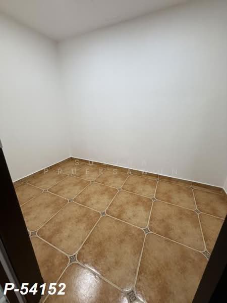 The Royal Navin Tower, Bangkok, Chuea Phloeng Road, Chong Nonsi, Yan Nawa, Bangkok, 2 Bedrooms, 160 sqm, Condo For Rent, by Susira Prueksawun, 500413031 - DDproperty.com