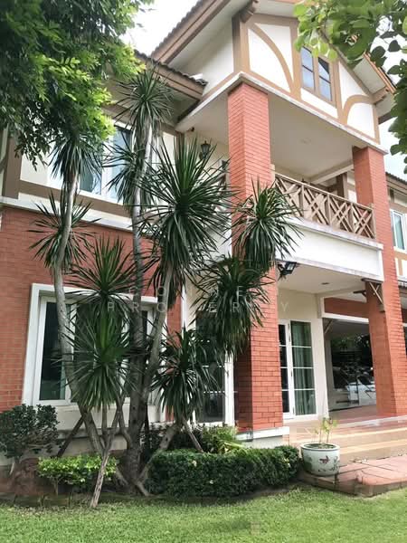 Laddarom Ratchapruek Rattanathibet 2, Nonthaburi, 99 Moo 1 Om Kret, Om Kret, Pak Kret, Nonthaburi, 4 Bedrooms, 400 sqm, Single Detached House For Sale, by Connex Property, 500413041 - DDproperty.com
