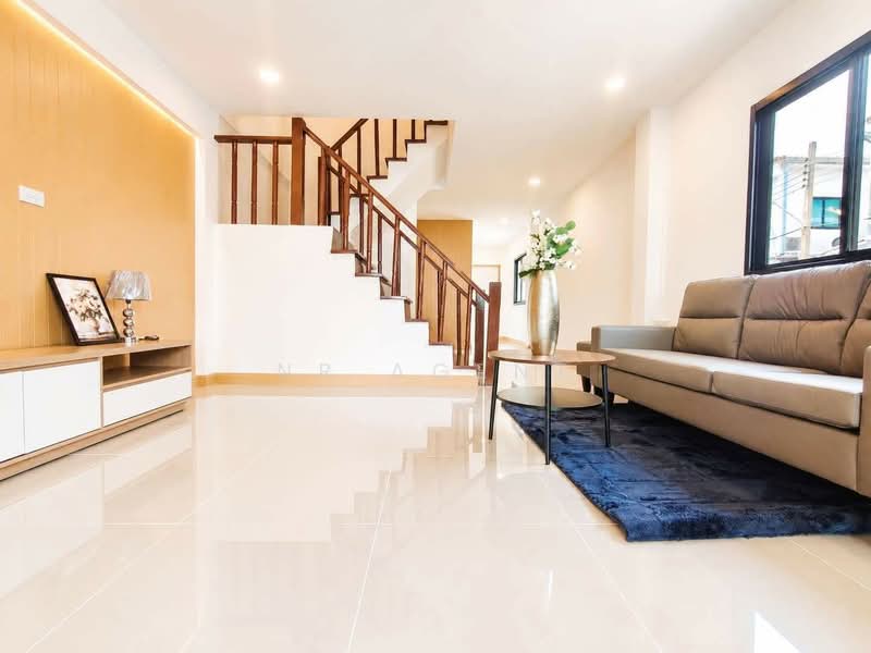 Lapawan 5, Nonthaburi, Bang Rak Noi, Muang Nonthaburi, Nonthaburi, 3 Bedrooms, 100 sqm, Townhouse For Sale, by NR AGENT, 500413058 - DDproperty.com