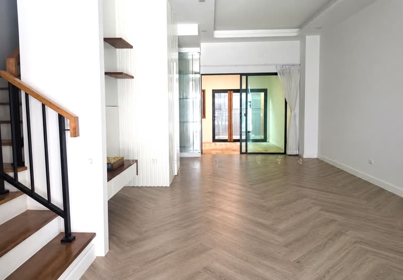 Baan Klang Muang THE ERA Pinklao-Charan, Nonthaburi, Road along the Southern Railway, Bang Kruai, Nonthaburi, 3 Bedrooms, 135 sqm, Townhouse For Sale, by วรินทร กูลจีรัง, 500413082 - DDproperty.com