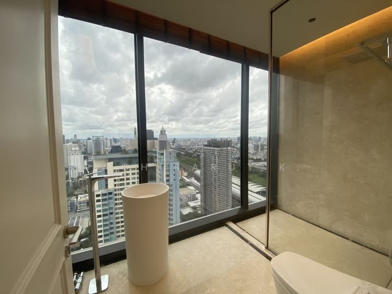 The Esse at Singha Complex, Bangkok, 1788 New Petchaburi Rd, Khlongtoei Nua, Watthana, Bangkok, 3 Bedrooms, 244 sqm, Condo For Sale, by Wachirarut K., 500413134 - DDproperty.com