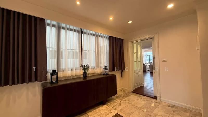 The Thonglor 11 Residence, Bangkok, Soi Thonglor 11, Khlong Tan Nua, Watthana, Bangkok, 3 Bedrooms, 400 sqm, Condo For Rent, by Thiti Boonchurn, 500413143 - DDproperty.com