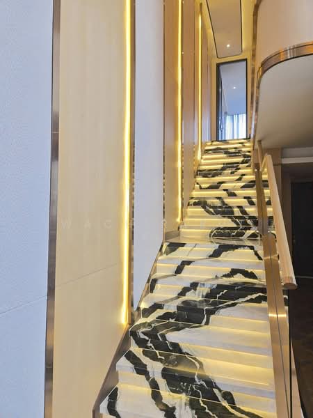 The Esse at Singha Complex, Bangkok, 1788 New Petchaburi Rd, Khlongtoei Nua, Watthana, Bangkok, 3 Bedrooms, 244 sqm, Condo For Sale, by Wachirarut K., 500413148 - DDproperty.com