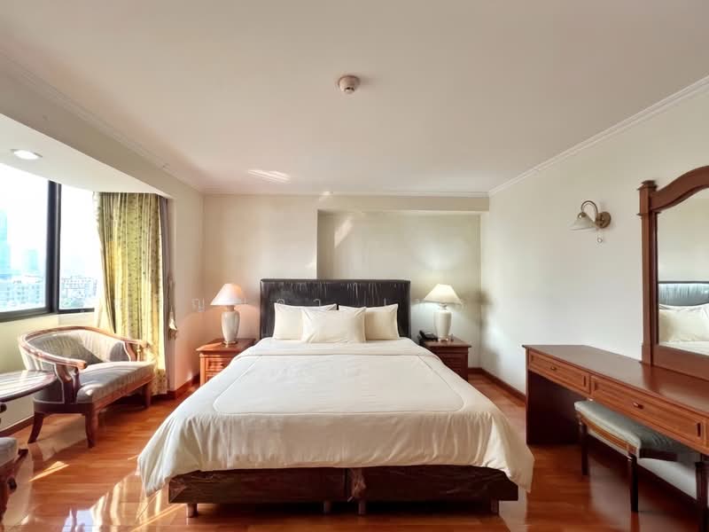 Omni Tower Sukhumvit Nana, Bangkok, 69 Sukhumvit 4 Alley, Khlong Toei, Bangkok, 1 Bedroom, 55 sqm, Condo For Sale, by คุณวิญญุดา เหล่าสันน์, 500413164 - DDproperty.com