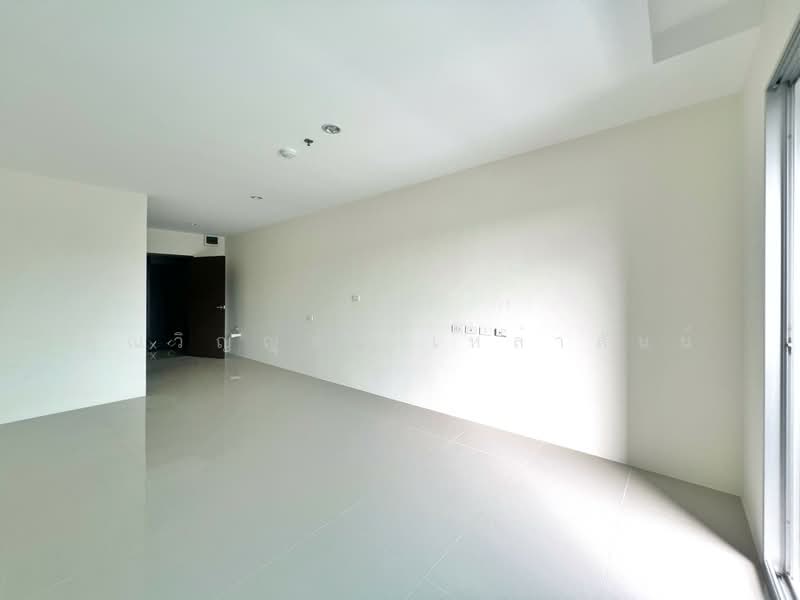 Asakan Place Srinakarin, Bangkok, 617 Srinakarin Road, Suan Luang, Bangkok, Studio, 30 sqm, Condo For Sale, by คุณวิญญุดา เหล่าสันน์, 500413192 - DDproperty.com