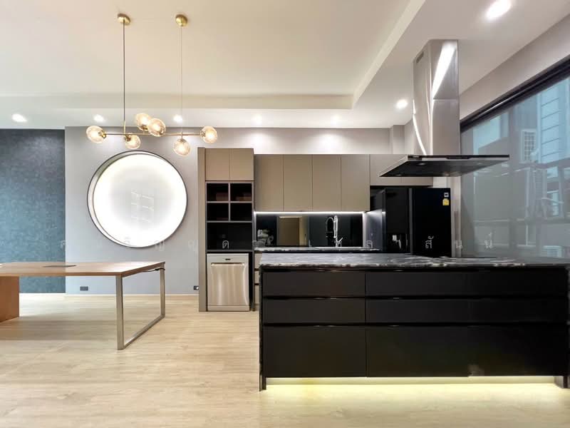 The Front Ladprao-Ratchada, Bangkok, Lat Phrao 64 Yaek 4 Rd, Wang Thonglang, Bangkok, 4 Bedrooms, 360 sqm, Townhouse For Sale, by คุณวิญญุดา เหล่าสันน์, 500413202 - DDproperty.com
