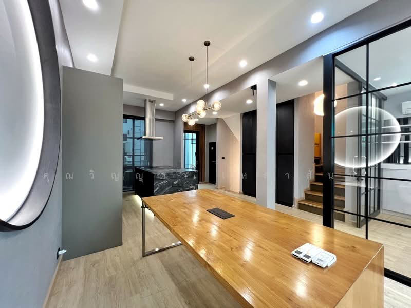 The Front Ladprao-Ratchada, Bangkok, Lat Phrao 64 Yaek 4 Rd, Wang Thonglang, Bangkok, 4 Bedrooms, 360 sqm, Townhouse For Sale, by คุณวิญญุดา เหล่าสันน์, 500413202 - DDproperty.com