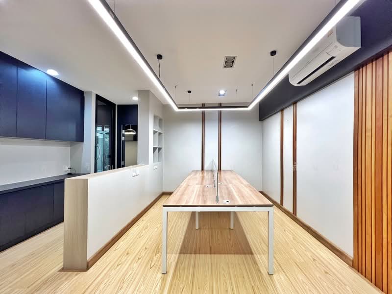 The Front Ladprao-Ratchada, Bangkok, Lat Phrao 64 Yaek 4 Rd, Wang Thonglang, Bangkok, 4 Bedrooms, 360 sqm, Townhouse For Sale, by คุณวิญญุดา เหล่าสันน์, 500413202 - DDproperty.com