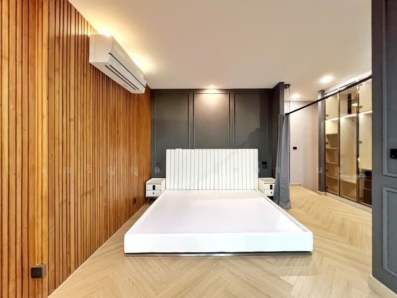 The Front Ladprao-Ratchada, Bangkok, Lat Phrao 64 Yaek 4 Rd, Wang Thonglang, Bangkok, 4 Bedrooms, 360 sqm, Townhouse For Sale, by คุณวิญญุดา เหล่าสันน์, 500413202 - DDproperty.com