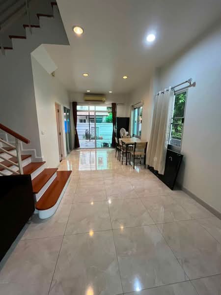 Baan Klang Muang Sathorn-Taksin 2, Bangkok, Kanlapaphruek Road, Bangko, Chom Thong, Bangkok, 3 Bedrooms, 200 sqm, Townhouse For Rent, by ปรินทร์ญาดา ชิณโชติ, 500413245 - DDproperty.com