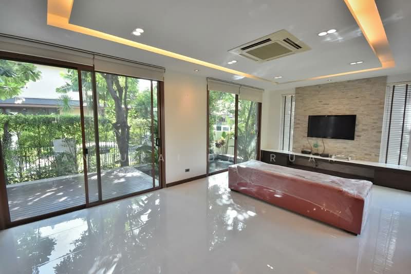 Narasiri Pattanakarn-Srinakarin, Bangkok, 878 Soi Srinakarin 20, Khlong Chan, Bang Kapi, Bangkok, 3 Bedrooms, 320 sqm, Single Detached House For Rent, by Kanrutai Dawruang, 500413251 - DDproperty.com