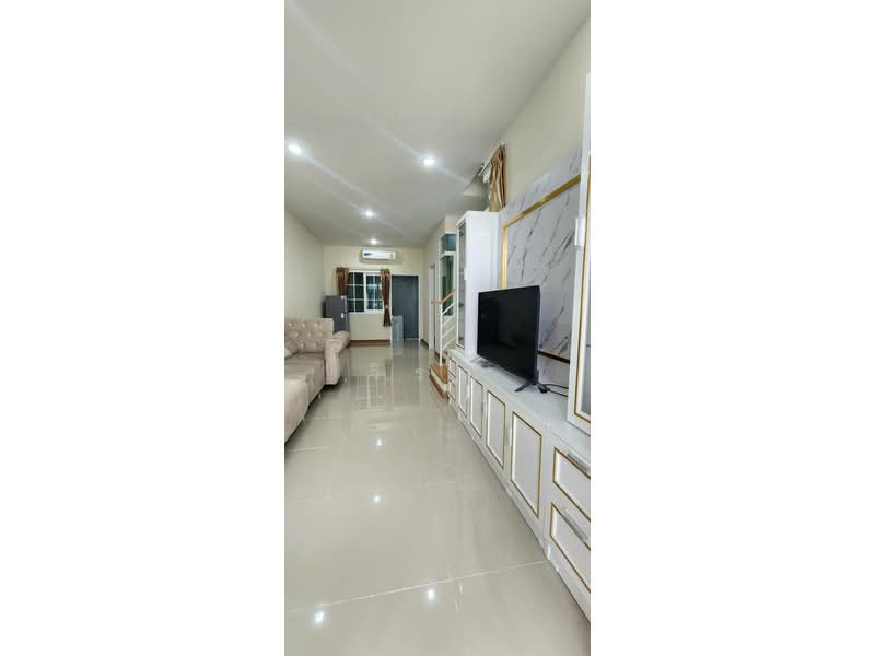 เช่าทาวน์โฮม 2 ชั้น Neo home พร้อมเฟอร์ครบ, นครราชสีมา, หมื่นไวย, เมืองนครราชสีมา, นครราชสีมา, 170 ตร.ม., ทาวน์เฮ้าส์ ให้เช่า, โดย วิรณี, 500413252 - DDproperty.com
